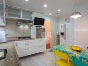 Apartamento com 3 quartos à venda, 100 m² por R$...