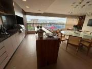 Apartamento com 3 suítes à venda, 220 m² por R$...