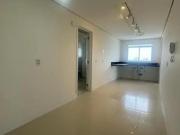 Apartamento com 3 Suítes, Piscina e 3 Vagas em São...