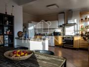 Apartamento com 4 assoalhadas a 2 minutos da Avenida...