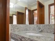 Apartamento com 4 dormitÃ³rios para alugar, 154 mÂ² por...