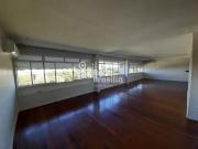 Apartamento com 4 dormitÃ³rios para alugar, 210 mÂ²...