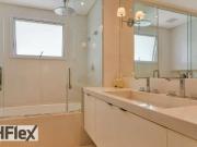 Apartamento com 4 dormitórios à venda, 271 m² por R$...