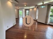Apartamento com 4 dormitórios à venda, 157 m² por R$...