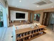 Apartamento com 4 dormitórios à venda, 192 m² por R$...