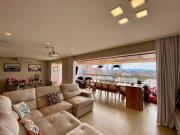 Apartamento com 4 dormitórios à venda, 197 m² por R$...