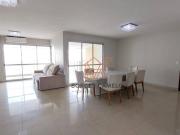 Apartamento com 4 dormitórios à venda, 197 m² por R$...