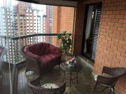 Apartamento com 4 dormitórios à venda, 200 m² por R$...