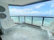 Apartamento com 4 dormitórios à venda, 200 m² por R$...