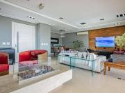 Apartamento com 4 dormitórios à venda, 206 m² por R$...