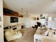 Apartamento com 4 dormitórios à venda, 215 m² por R$...