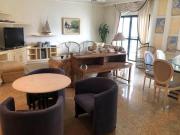 Apartamento com 4 dormitórios à venda, 220 m² por R$...