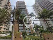 Apartamento com 4 dormitórios à venda, 238 m² por R$...