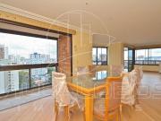 Apartamento com 4 dormitórios à venda, 240 m² por R$...