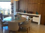 Apartamento com 4 dormitórios à venda, 272 m² por R$...