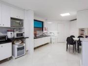 Apartamento com 4 dormitórios à venda, 640 m² por R$...