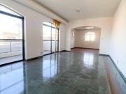 Apartamento com 4 dormitórios à venda, no Centro em...