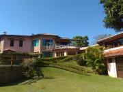 Apartamento com 4 dormitórios em São Roque