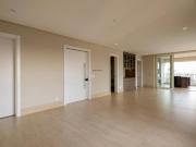 Apartamento com 4 dormitorios, sendo 3 suites e 5 vagas...