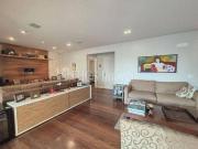 Apartamento com 4 quartos, 230 m², à venda por R$...