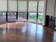 Apartamento com 4 Quartos e 3 banheiros à Venda, 219 m²