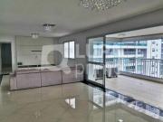 APARTAMENTO COM 4 QUARTOS E 4 VAGAS DE GARAGEM À VENDA...