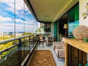 Apartamento com 4 Quartos e 6 banheiros à Venda, 329 m²