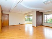 Apartamento com 4 quartos, no Bigorrilho