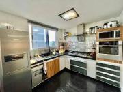 Apartamento com 4 quartos para alugar, 140 mÂ² por R$...