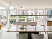 Apartamento com 4 suítes à venda, 360 m² por R$...