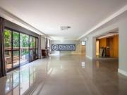 Apartamento com 4 suítes e 4 vagas em condomínio Clube...