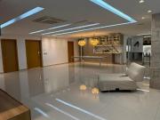 Apartamento com 4 suítes e uma vista incrível no Setor...