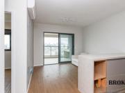 Apartamento com 62m² de área útil, ão 2 dormitórios,...