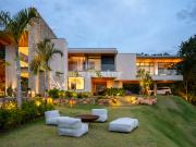 Apartamento com 6 dormitórios em Campinas