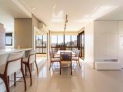 Apartamento com 89m² de área privativa, mobiliado, 2...