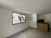 Apartamento com área privativa e três quartos à venda no...