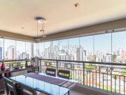 Apartamento com churrasqueira na varanda