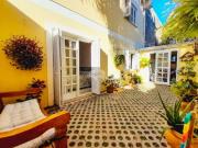 Apartamento com pátio privativo 75m² 02 dormitórios 01...