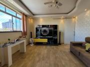 Apartamento com sacada à venda, Campo Grande Santos/SP