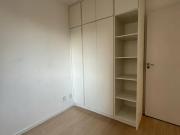 Apartamento com sacada | ao lado metrô | 2 dormitórios
