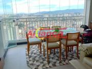 Apartamento com Terraço Gourmet e Sacada de Vidro...