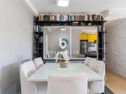 Apartamento com Três Quartos, Mobiliado em Condomí