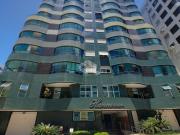 Apartamento com Vista para o Mar em Ampla Avenida, com...