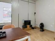 Apartamento compacto a apenas 5 minutos de caminhada da...