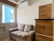 Apartamento completamente mobiliado em prédio com infra...