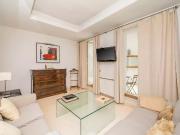 Apartamento con encanto y patios privados en el corazón...