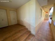 Apartamento con garaje y merendero con chimenea