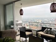 Apartamento con garajes paralelos y vista a Cali en...