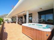 Apartamento con Gran Terraza y Vistas al Mar en Altea Hills