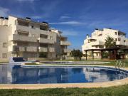 Apartamento con gran terraza y vistas despejadas en la playa